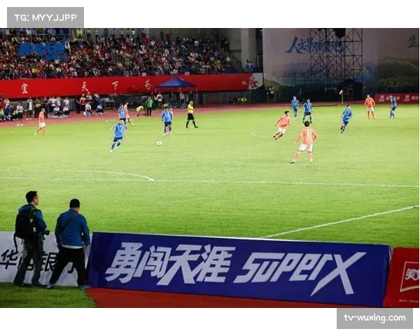 【2026年4月中超联赛反击效率与攻防转换速度·非赛事·通讯球迷文化：四川球迷创作助威歌曲，歌词融入“凤凰山起飞”等反击意象